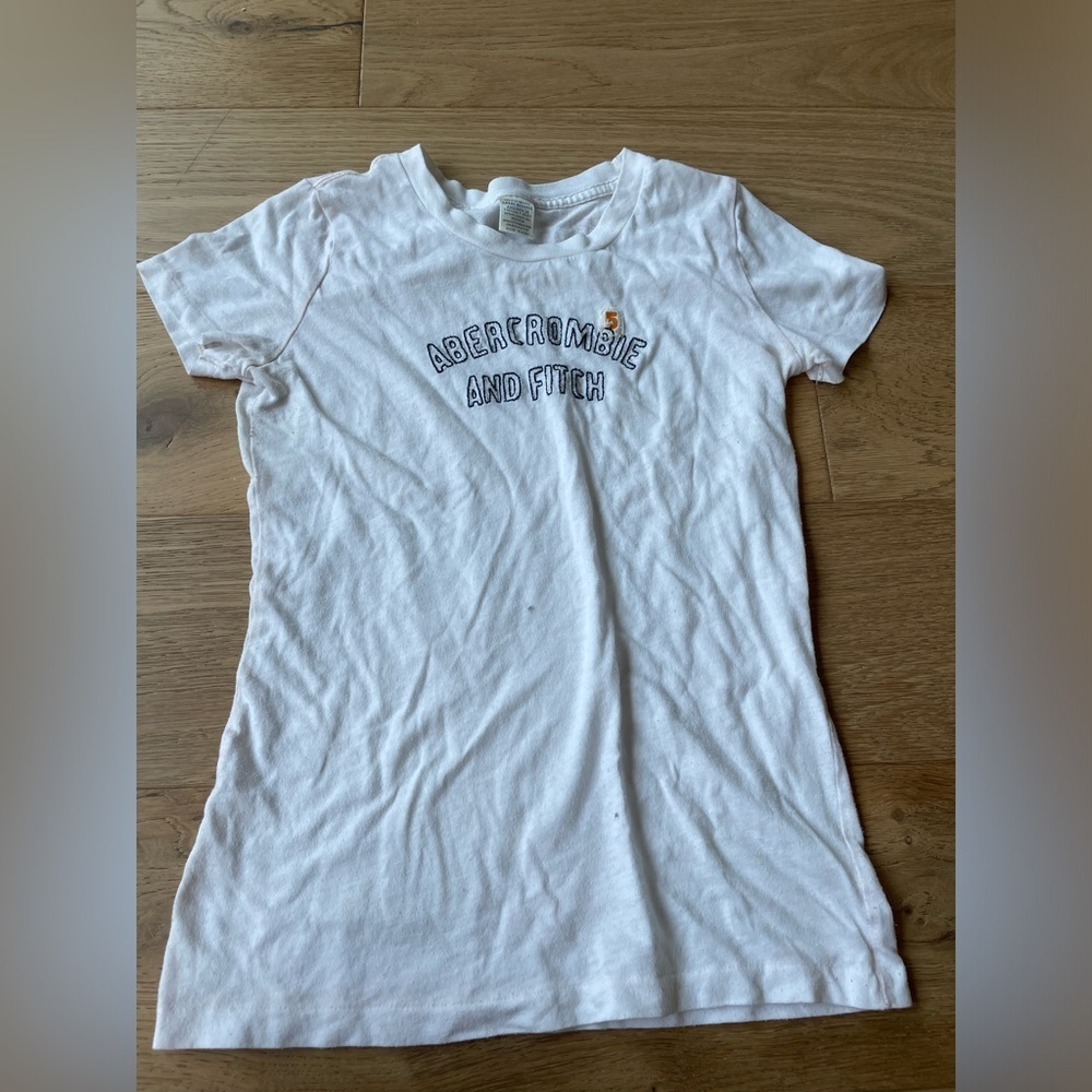 Vintage Abercrombie and Fitch tee shirt womens medium